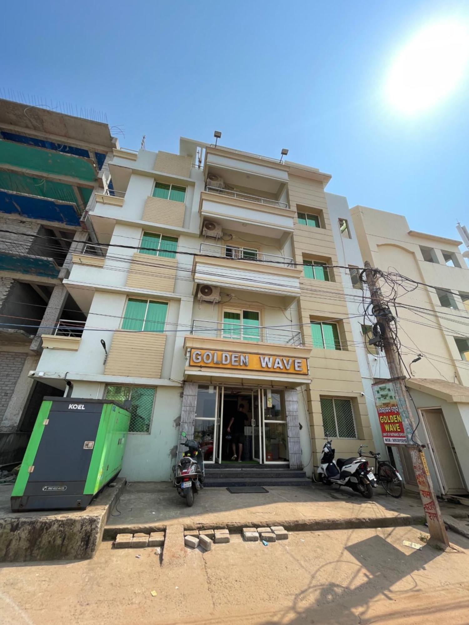 Hotel AAVAASS Puri Exterior foto